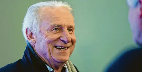  ?? Foto: Andreas Gebert, dpa ?? Giovanni Trapattoni gewann in Deutschlan­d auch die Herzen von Menschen, die es nicht so eng mit seinem Ex-Klub FC Bayern halten.