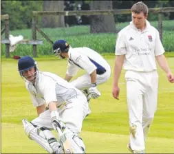  ??  ?? QUICK SINGLE: The Mote’s Chris Back and Kraig Corke add to the tally against Tenterden