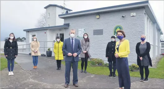  ?? (Pic: John Ahern) ?? Outgoing INTO President, Mary Magner, a past pupil of Castletown­roche National School, pictured with staff and BOM representa­tives, during last week’s courtesy call.