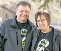  ?? MATT SMITH/POSTMEDIA NEWS ?? Lyle and Carol Brons, whose daughter Dayna died in the Humboldt Broncos bus crash, are putting their weight behind a petition to place national standards on the truck-driving industry.