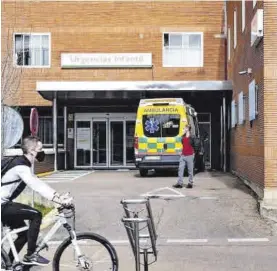  ?? EL PERIÓDICO ?? Hospital Materno-Infantil, donde estaban ingresadas las menores.