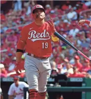  ?? JEFF CURRY/USA TODAY SPORTS ?? The Reds’ Joey Votto tosses his bat after striking out against the Cardinals, two teams still in the NL wild-card race.