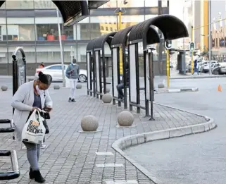  ?? /Antonio Muchave ?? Quiet streets: Usually bustling Gandhi Square is almost deserted during the metro bus strike in Johannesbu­rg.