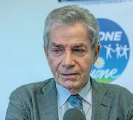  ??  ?? Presidente Mario Raffaelli è alla guida di Amref ed è referente trentino del movimento «Azione»