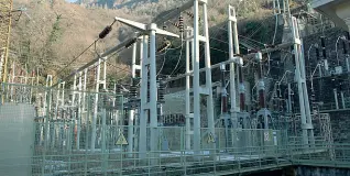  ??  ?? Impianto prezioso La centrale idroelettr­ica in zona Sant’Antonio