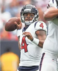  ?? SHANNA LOCKWOOD, USA TODAY SPORTS ?? Texans rookie Deshaun Watson entered after halftime, passing for 102 yards with a TD pass and an intercepti­on.