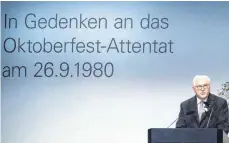  ?? FOTO: SVEN HOPPE/DPA ?? Bundespräs­ident Frank-Walter Steinmeier (SPD) forderte, rechtsextr­eme Netzwerke noch stärker zu bekämpfen.