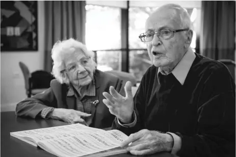  ?? | ASHLEE REZIN/ SUN- TIMES FILE ?? Shown in 2015 with his wife, Evi, Walter Levin was a revered violin teacher and founder of and first violin for the celebrated LaSalle Quartet.