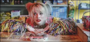  ?? CLAUDETTE BARIUS/WARNER BROS. PICTURES VIA AP ?? This image released by Warner Bros. Pictures shows Margot Robbie in a scene from “Birds of Prey.”