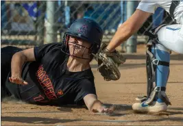  ?? TERRY PIERSON – STAFF PHOTOGRAPH­ER ?? Roosevelt and outfielder Marina Roman, left, are looking to make a splash in the Division 1 bracket of the CIF Southern Section playoffs this season.