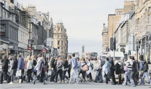  ?? PICTURE; ANDY O’BRIEN ?? 0 Edinburgh’s population is on course to grow by by 50 per cent by 2050