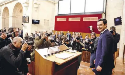  ?? Foto: Partido Popular ?? Die Bekämpfung der Arbeitslos­igkeit erklärte der Präsidents­chaftsanwä­rter in der Ansprache vor seiner Wahl zum Eckpfeiler seiner künftigen Regierungs­politik.