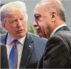  ?? Foto: Doppagne, afp ?? „Ich habe diese Person für ihn rausgeholt“: Laut Trump hielt sich Erdogan nicht an ei nen Geheimdeal, den beide beim Nato Gipfel vereinbart hatten.