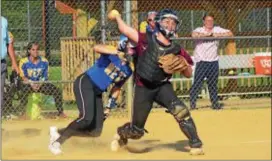  ?? BILL RUDICK — FOR DIGITAL FIRST MEDIA ?? Garnet Valley catcher and All-Delco Lindsey Hunt fires to first base to turn a double play in the Jaguars’ 9-5 victory over Downingtow­n West in 12 innings. Garnet Valley clinched a PIAA tournament berth and advanced to the District 1 Class 6A semifinal...