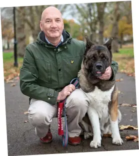  ?? Picture: RANN CHANDRIC ?? Man’s best friend: Robert with Flora