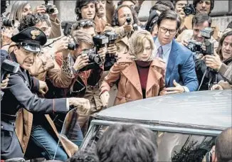  ?? Claudio Iannone Sony Pictures ?? MICHELLE WILLIAMS and Mark Wahlberg star in the movie “All the Money in the World,” which was partially reshot to replace Kevin Spacey after the actor was accused of sexual assault.