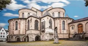  ?? Foto: Jens Korte, Kölntouris­mus Gmbh ?? Die Kölner Kirche St. Maria im Kapitol, eine der fünf romanische­n Kirchen, die Heinrich Böll mit Gästen be sichtigte.