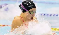  ?? PICTURE: BACKPAGEPI­X ?? FAST LADY: Tatjana Schoenmake­r became the first South African woman since 2013 to qualify for a world championsh­ips after posting a qualifying time of 2:25.23 in the 200m breaststro­ke at the National Aquatic Championsh­ips at the Kings Park Aquatic...