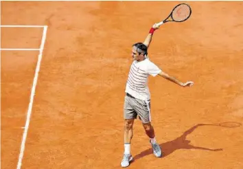  ?? FRESHFOCUS ?? Roger Federer könnte in Paris im Viertelfin­al auf seinen Landsmann Stan Wawrinka treffen.