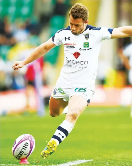  ?? PICTURE: Getty Images ?? Marksman: Greg Laidlaw kicked 20 points for Clermont