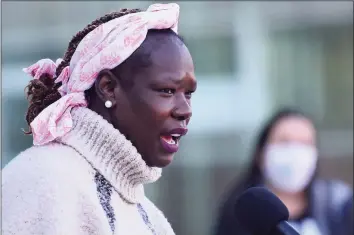  ??  ?? Nya Chambang, of Thon Met African Peace Foundation, addresses women from across the region.