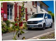  ??  ?? Si le VW Transporte­r n’est pas nouveau dans l’offre Kepler, le châssis court y est inédit.