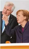  ?? Symbolfoto: Norbert Eibel ?? Keine gemeinsame Vision: Seehofer und Merkel.