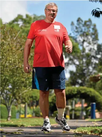  ?? Photo: Kevin Farmer ?? STEPS TO HEALTH: Toowoomba Central Walkers group leader Barry Herrman is ready for the One Million Steps campaign run by the Heart Foundation.