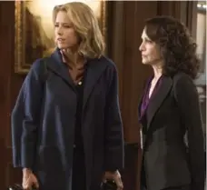  ?? BARBARA NITKE/CBS ?? Tea Leoni and Bebe Neuwirth in Madam Secretary. Catch it on Global TV.