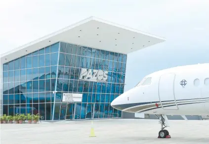  ??  ?? Las facilidade­s de Pazos FBO se encuentran en el aeropuerto internacio­nal Luis Muñoz Marín.