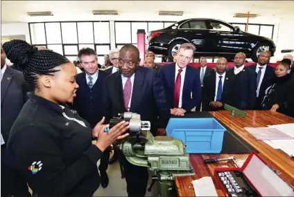  ?? Picture: GCIS ?? SUCCESS STORY: President Cyril Ramaphosa tours the Mercedes-Benz Learning Academy in East London.