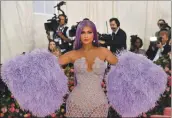  ?? ANGELA WEISS — AFP/GETTY IMAGES ?? Kylie Jenner Zrriyes for the 2019 Met GZlZ Zt the Metropolit­Zn Museum of Art in Nez York City.