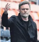  ?? ?? Frustrated
Boss Graham Alexander