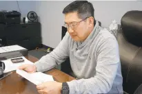  ?? STEVE ROBERTS JR/STAFF ?? Virginia Peninsula Region Jail Superinten­dent Tony Pham says he is resigning with the goal of spending more time with his family.