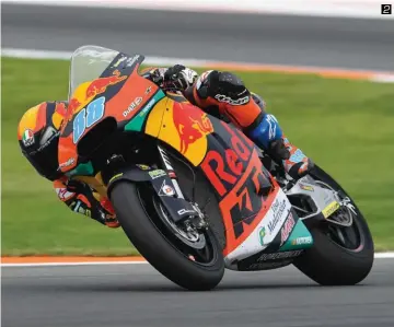  ??  ?? 2 Vite en fin de première année malgré une KTM problémati­que, le champion du monde Moto3 2018 Jorge Martin devrait jouer devant en 2020.