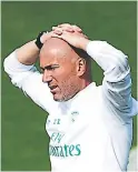  ?? FOTO: ARCHIVO ?? Zinedine Zidane podría no estar mañana en el juego en Pamplona.