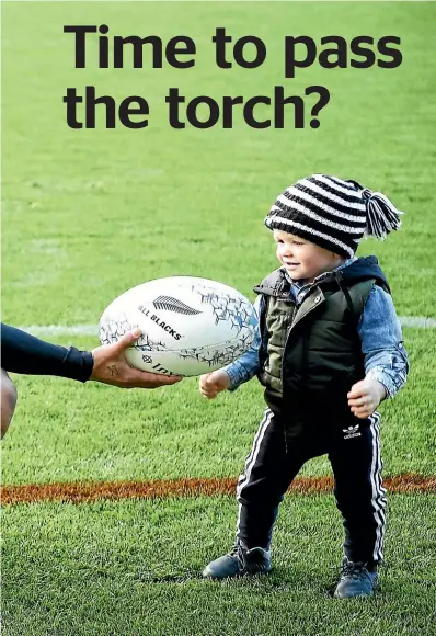  ?? GETTY IMAGES ?? Aaron Smith finds a friend in this young fan but the All Blacks halfback slipped from his previous high standards for much of last season.