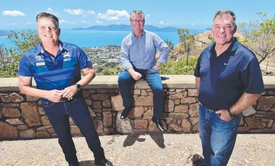  ?? Picture: Matt Taylor. ?? Member for Thuringowa Aaron Harper, member for Mundingbur­ra Les Walker and member for Townsville Scott Stewart.