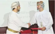  ?? (Muscat Daily) ?? Tarik al Farsi (left) and Saeed al Rashidi at the event