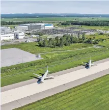  ??  ?? Plus de 86 % des entreprise­s qui occupent le parc de Mirabel sont liées aux secteurs aéronautiq­ue et aérospatia­l.