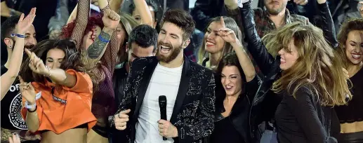  ??  ?? Talent-simbolo Lorenzo Licitra, 26 anni, vincitore dell’edizione 2017 di «X Factor», uno dei programmi più seguiti di Sky