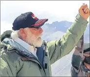  ?? ANI ?? ■
Prime Minister Narendra Modi addresses soldiers during his surprise visit to Ladakh, at Nimmoo in Leh on Friday.
