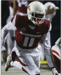  ?? Arkansas Democrat-Gazette/MITCHELL PE MASILUN ?? Arkansas defensive back Ryan Pulley was ejected from Saturday night’s 37-33 loss to Ole Miss for unsportsma­nlike conduct with 29 seconds left in the game.