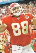  ?? ASSOCIATED PRESS FILE PHOTO ?? Former Chiefs tight end Tony Gonzalez will be inducted into the Pro Football Hall of Fame in Canton, Ohio on Aug. 3.