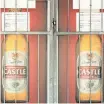  ?? Archives ?? A LIQUOR store in Brackenfel­l displays the Covid-19 restrictio­n on the sale of alcohol under level 4 of the lockdown. | ANA