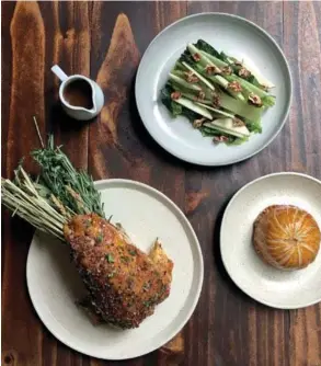  ??  ?? WINNER, WINNER ( LEFT)
Crenn’s whole chicken dish also comes with a butterhead lettuce salad and jus.