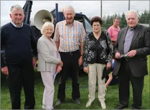 ??  ?? Joe Bennett, Angela Duane, Ted Linehan, Mary Duane and Fr. Sean Tucker pictured at the Gaelic Sunday celebratio­n at Meelin GAA Grounds.
