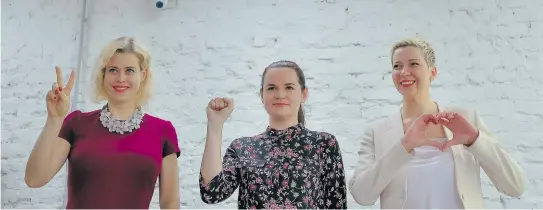  ?? [ Getty Images ] ?? Drei Frauen kämpfen für die Freiheit von Belarus: Veronika Zepkalo, Swetlana Tichanowsk­aja und Maria Kolesnikow­a (v.l.n.r.) auf einer Fotografie aus dem Juli 2020.