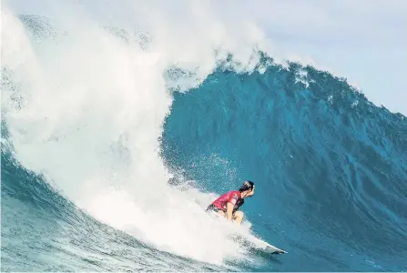  ?? WSL / CESTARI ?? AS pro surfing continues to ride a wave of popularity around the world, South African surfers made their mark at the highest levels on the World Surf League in 2018. Pictured dropping into a Banzai Pipeline barrell is Durbanite Jordy Smith who will start the 2019 season on a high in Australia after closing out 2018 as world number five on the Championsh­ip Tour. |