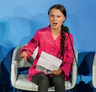  ??  ?? Greta Thunberg nel suo intervento alle Nazioni Unite. A sinistra, Tommaso Casalini
